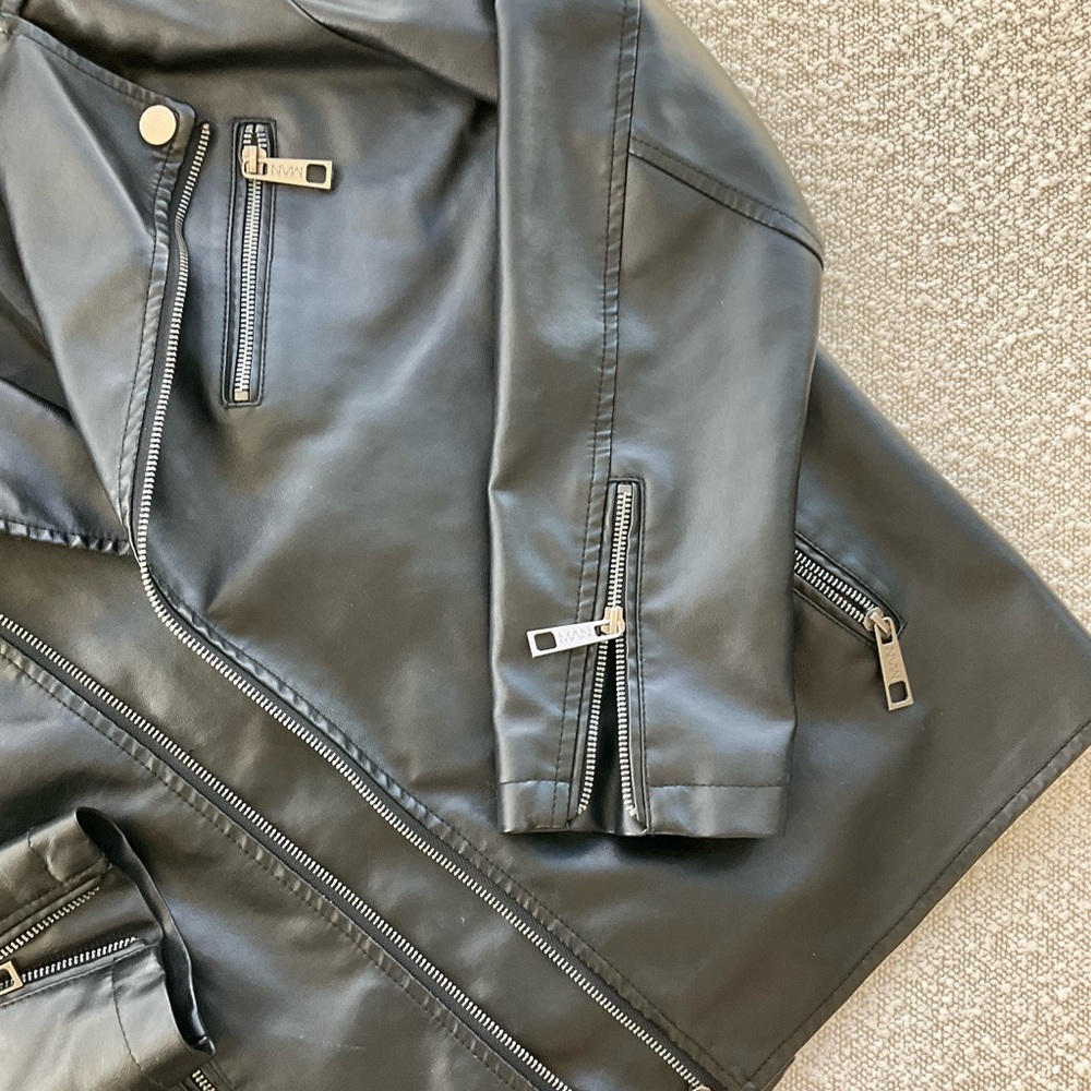 Leather Jacket - Picture 3 of 3